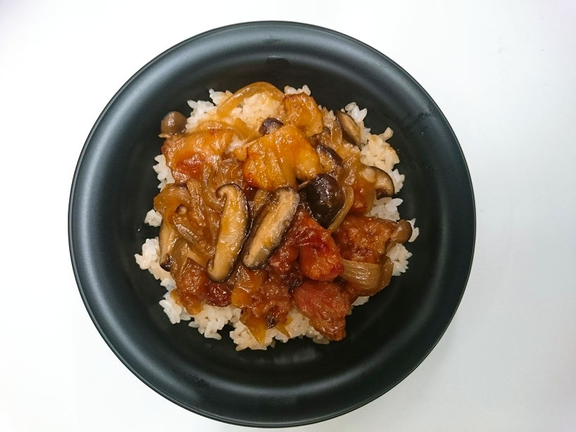 とりとキノコの甘酢丼