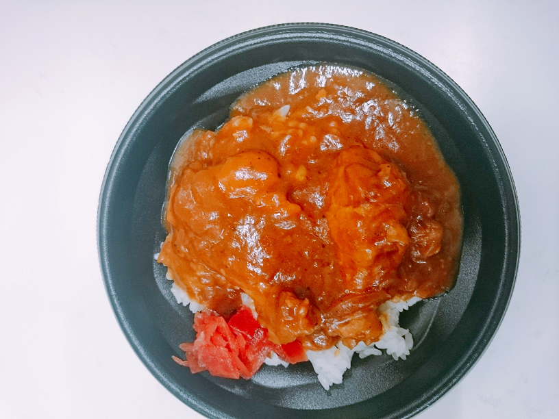 スパシーチキンカレー