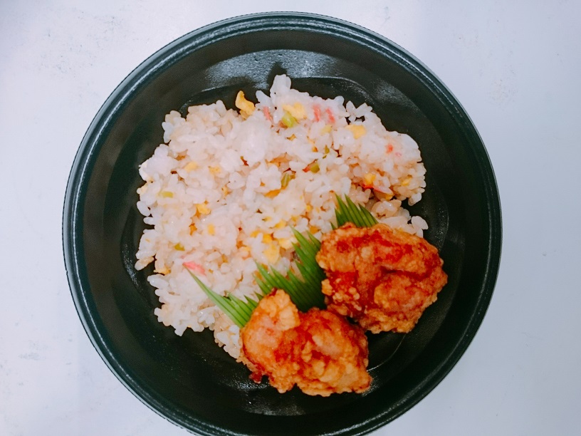 チャーハンとからあげセット