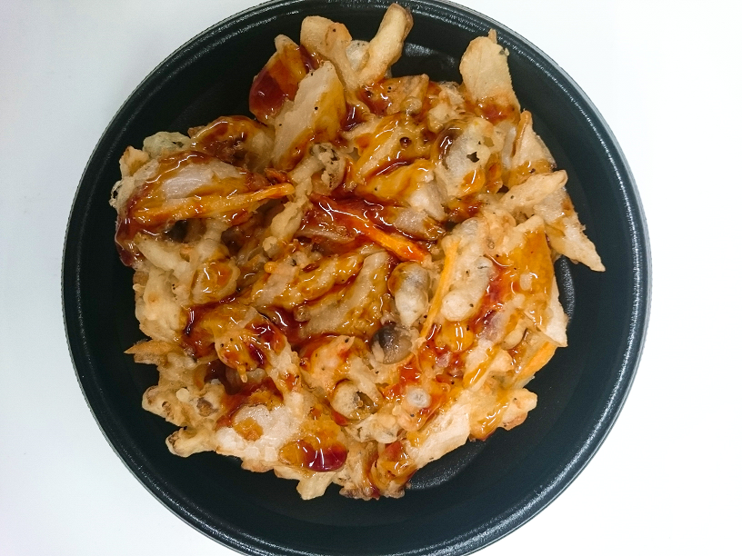 新玉ねぎと海鮮のかき揚げ丼