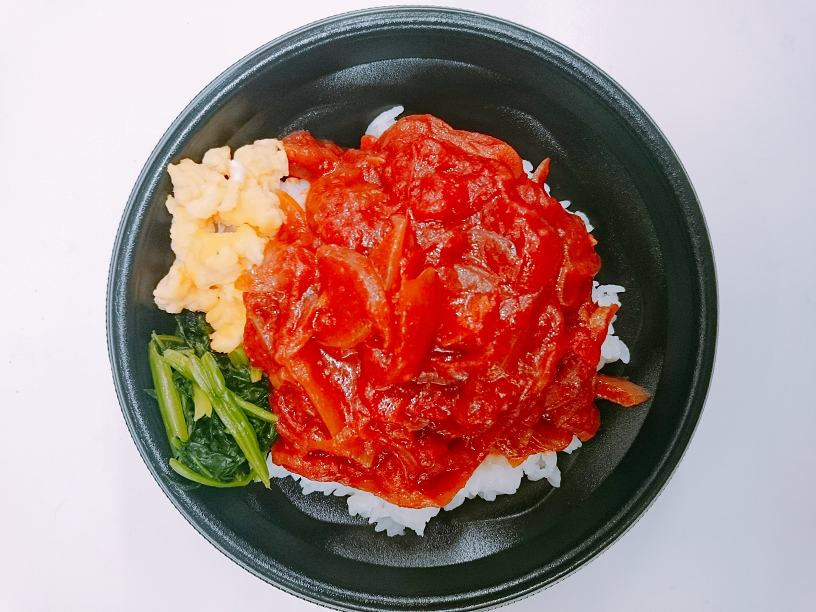自家製ハンバーグのトマト煮丼